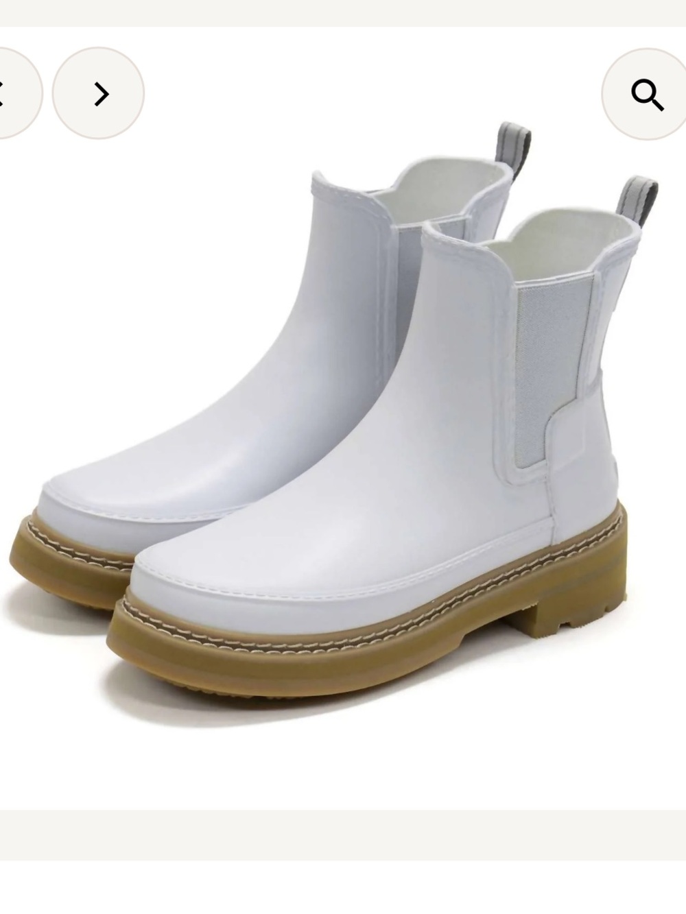 Hunter White Chelsea Boots with Tan Sole size 7 NWOT
